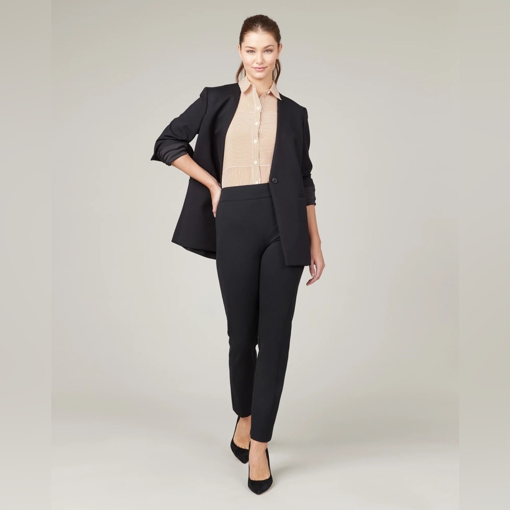 Spanx Perfect pants size Large - slim straight. Never worn.